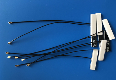 Câble coaxial Micro Ipex avec antenne PCB interne