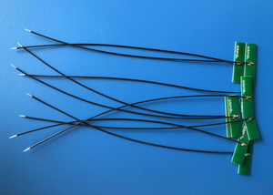 Câble coaxial Micro Ipex avec antenne PCB interne